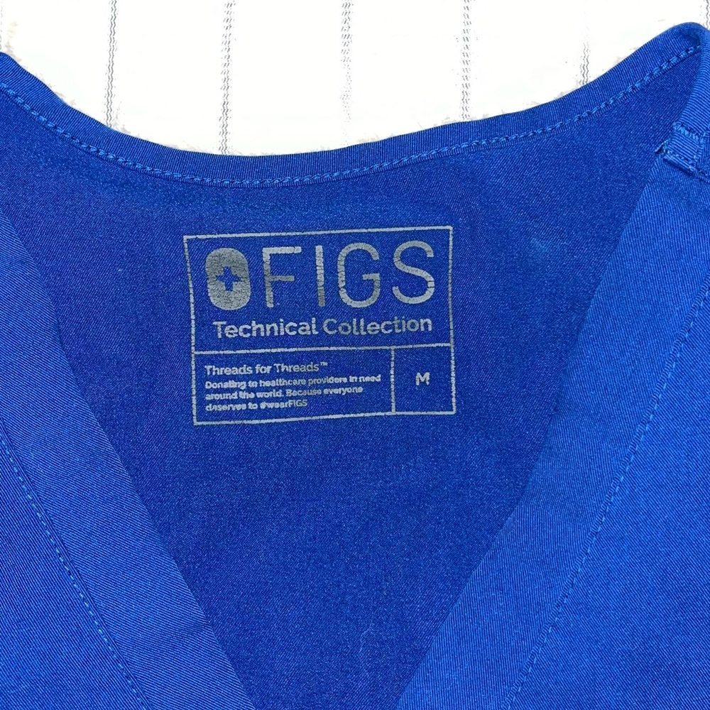 FIGS Women's Blue Set